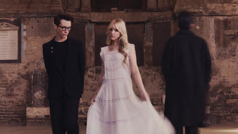 Song Lyrics & Chords Sunday (1994) – Tired Boy